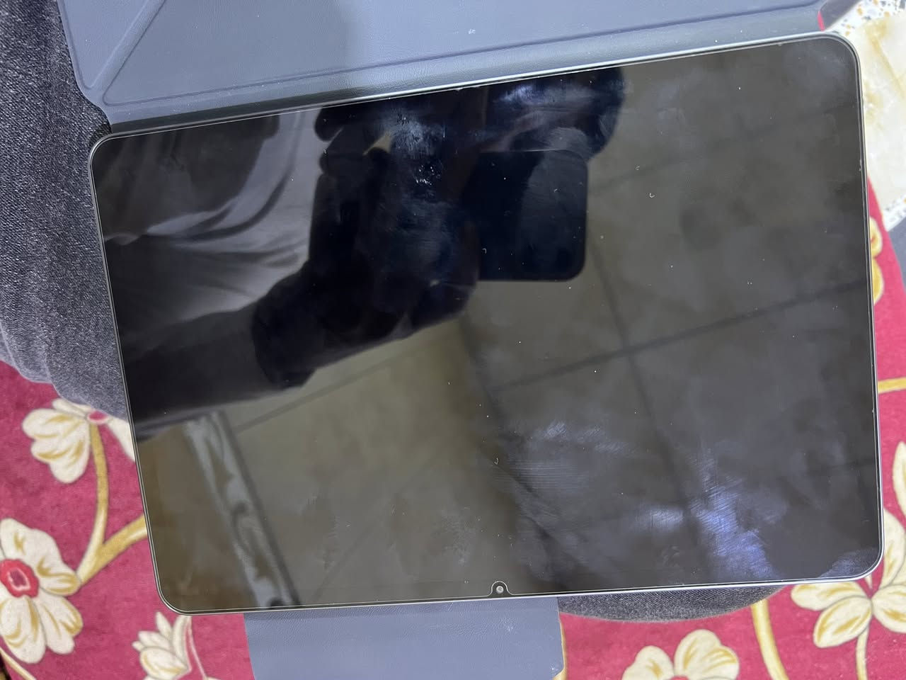 سلام عليكم مره خصت الادمن ايباد شاومي باد 7ذاكره 256
قبل 4ايام من اشتريته محلقاته كامله معه حافضه مالته مال الشركه السعر 525محتاج وريد ابيع موجود وتساب ***********
مكاني بصره حي الحسين المعروفه))(حيانيه)
