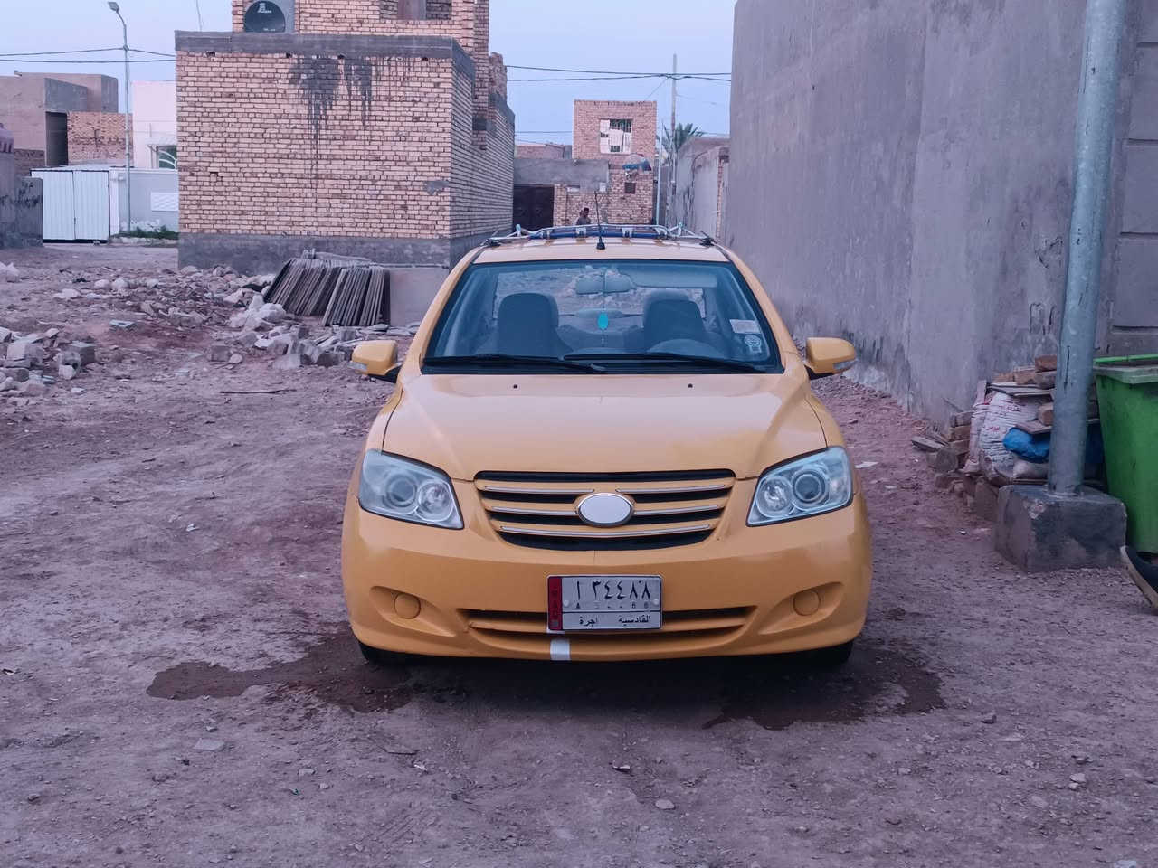 السلام عليكم فاو البيع رقم قادسيه الماني سنويته صاقطه صارله شهر سياره مصفره خط وبحث جديد تخم تاير جديد تبريد شغال مكان دوانيه قضاء عفك خوان لحد يراسني عله الخاص مكلف بل نشر رقم صاحب سياره ***********

