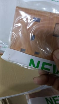 سويجات ٢٠٠٠ للبيع بسعر بسيط ٧٥٠ المفرد..رقم  ٠٧٨١١٠١٣٩٥٨ واتساب..او ات...