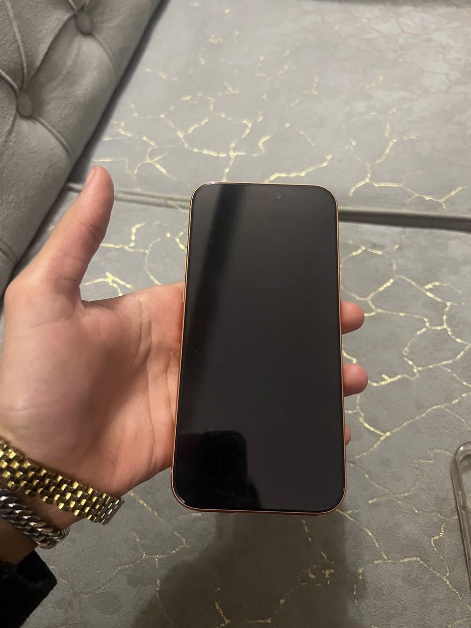 سلام عليكم آيفون ١٧ برو ماكس شريحة إلكترونيه ذاكرة:٢٥٦جهاز نضيف مثل ما موضح ب المنشور

عدد دورات الشحن:٢٧مرة فقط

السعر : مليون و٩٠٠ قفل 🔒

مكاني : بغداد الجديدة

الرقم:***********
