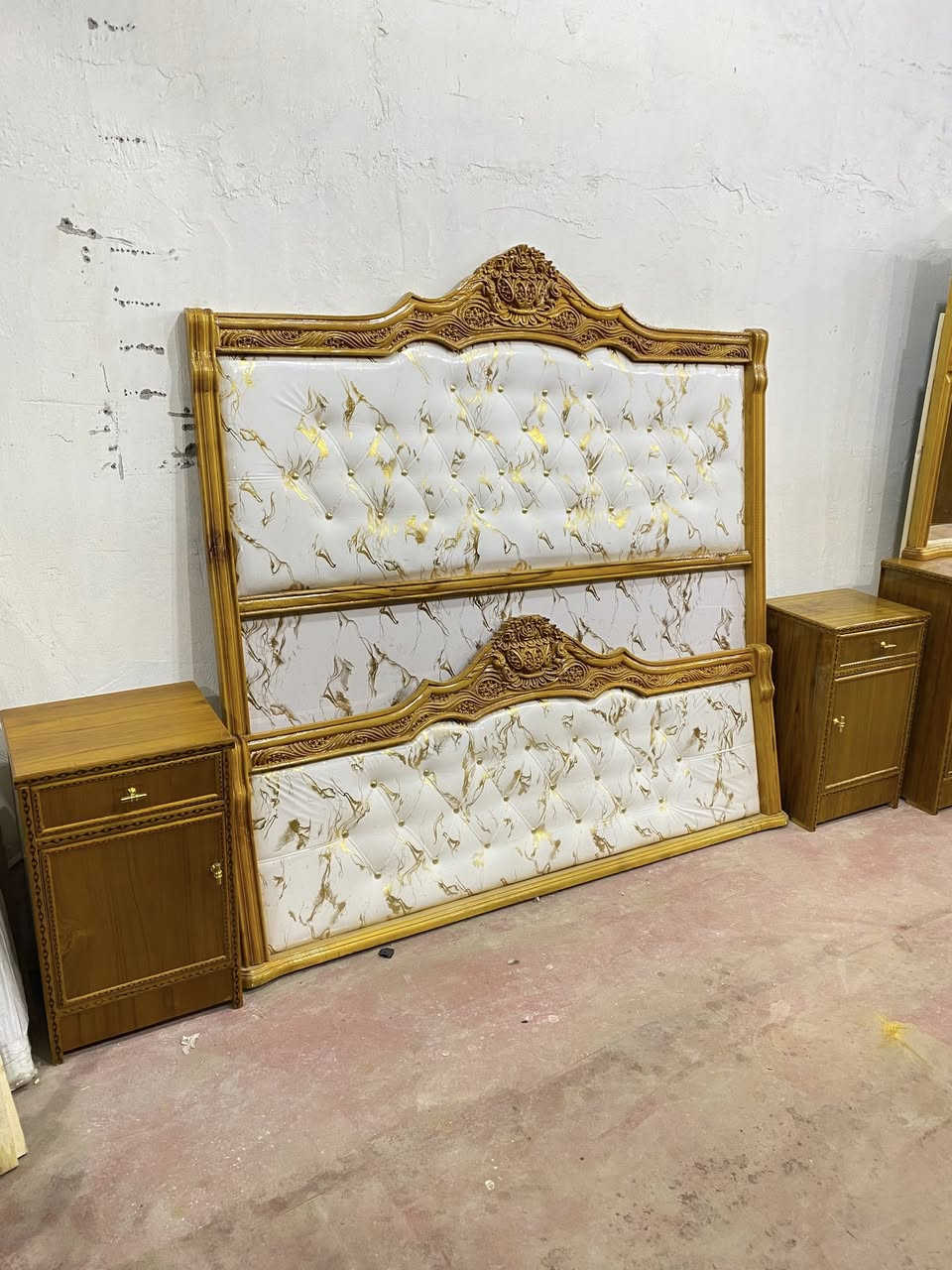 غرفه جديد 5 ابواب طابوكه
صاج شغل وسط توج زان
عنوان بغداد الرشاد 
مليون و50 شد ونقل بغداد مجانا
محافضات بكروه


**إذا كنت صاحب هذا الإعلان وتريد حذفه لأي سبب، رجاءا أرسل رسالة إلى الدعم الفني**