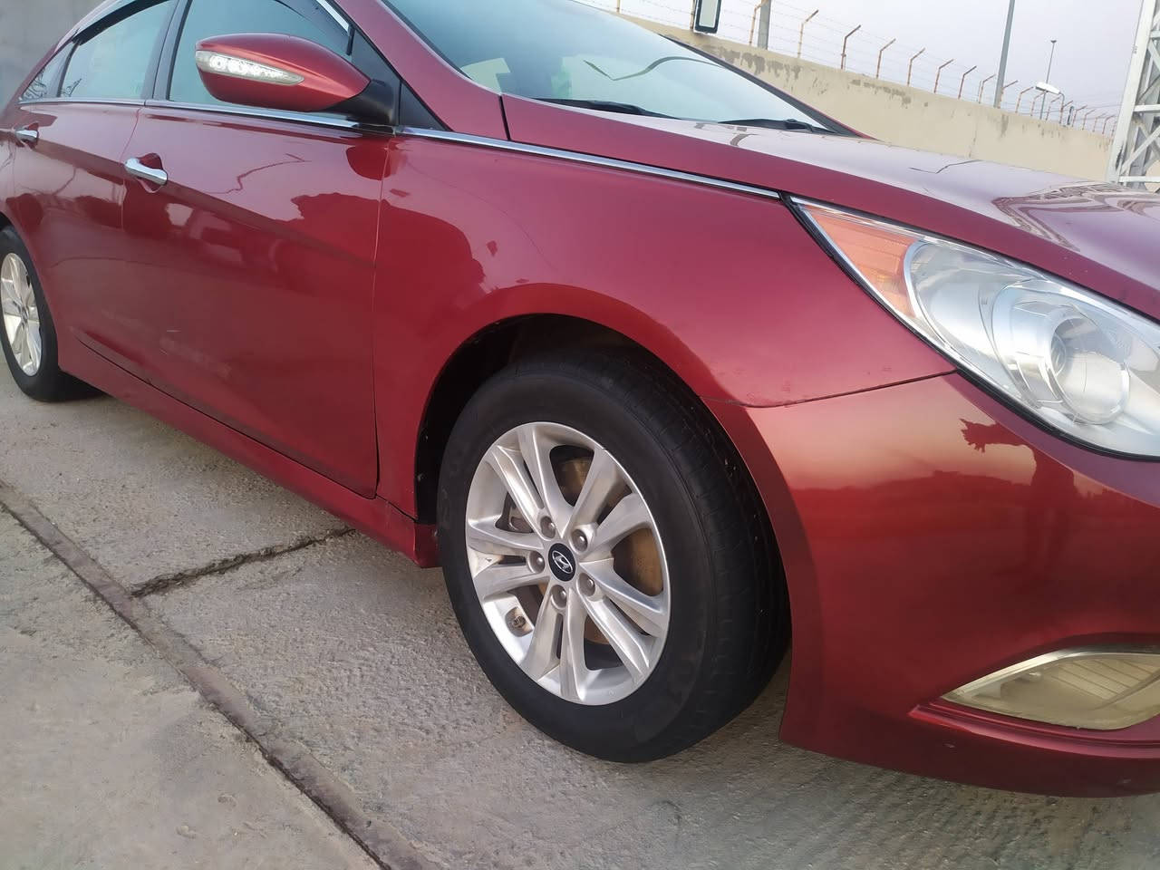 سوناتا 14 بغداد باسمي ماشيه 90 مكينه كير بلاد بدون فتح مكانه الحله ليبل واحد بدون دواخلزصبغ فقط جاملغ ايمن وربع البنيد سونار ويه الصور اشاره بالمراياا كشن كهرباء داخل بيجي جاهزه من كولشي *********** يرهم مراوس حسب القناعه
