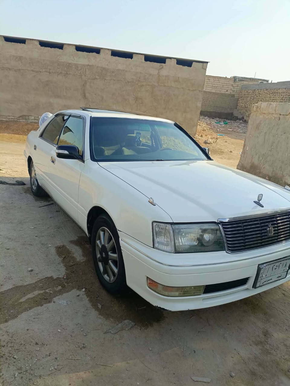 رأس لثورة البيع فاتحه ماكينه جديده تخم تاير وحداديه جديده شاشه 55 غرفه عسليه لايت ابو عيون بيها قماره رقم نجف باسم صاحبي كفاله من عدا القماره 98 وبيها مجال ***********
