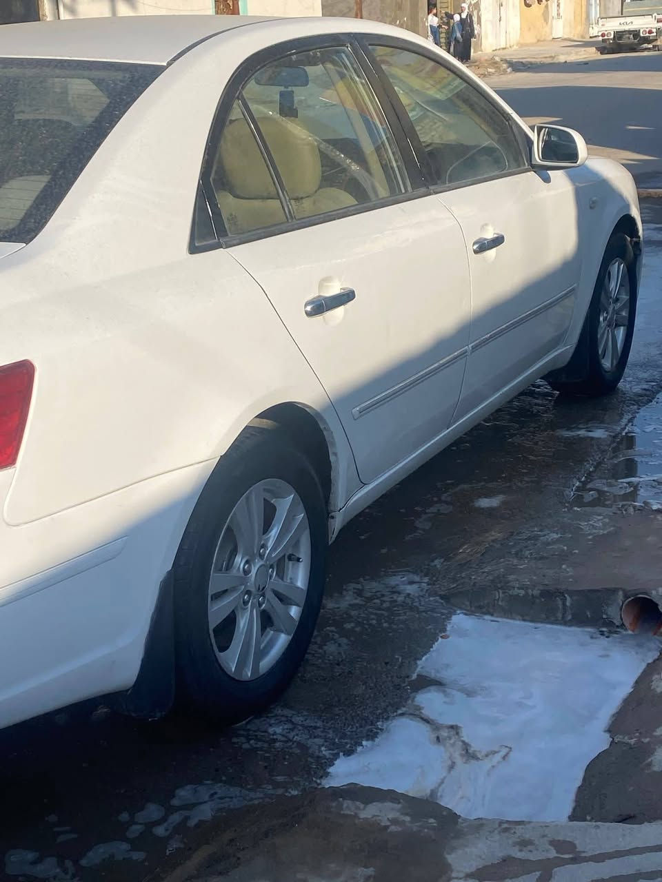 سلام عليكم سوناتا للبيع ٩ خليجي مكينه ٢٠٠٠ دوش كير مكينه مكفول رقم بابل جديد بسمي تحويل ثاني يوم هزه جديده سنويه لل ٣١  رقم مميز 
مكفوله من الحادث بيهه صبغ جاملغ ايمن ونص بنيد بس رش 
طخه مال دراجه  بيهه بارد قليل ينشاف بلعين
السعر 118
وترهم أقساط همه شرط يكون موضف 
مكاني مدينة الصدر واتساب ***********
   ملاحظة لاتسئلني شبيها كلشي كاتبلك
