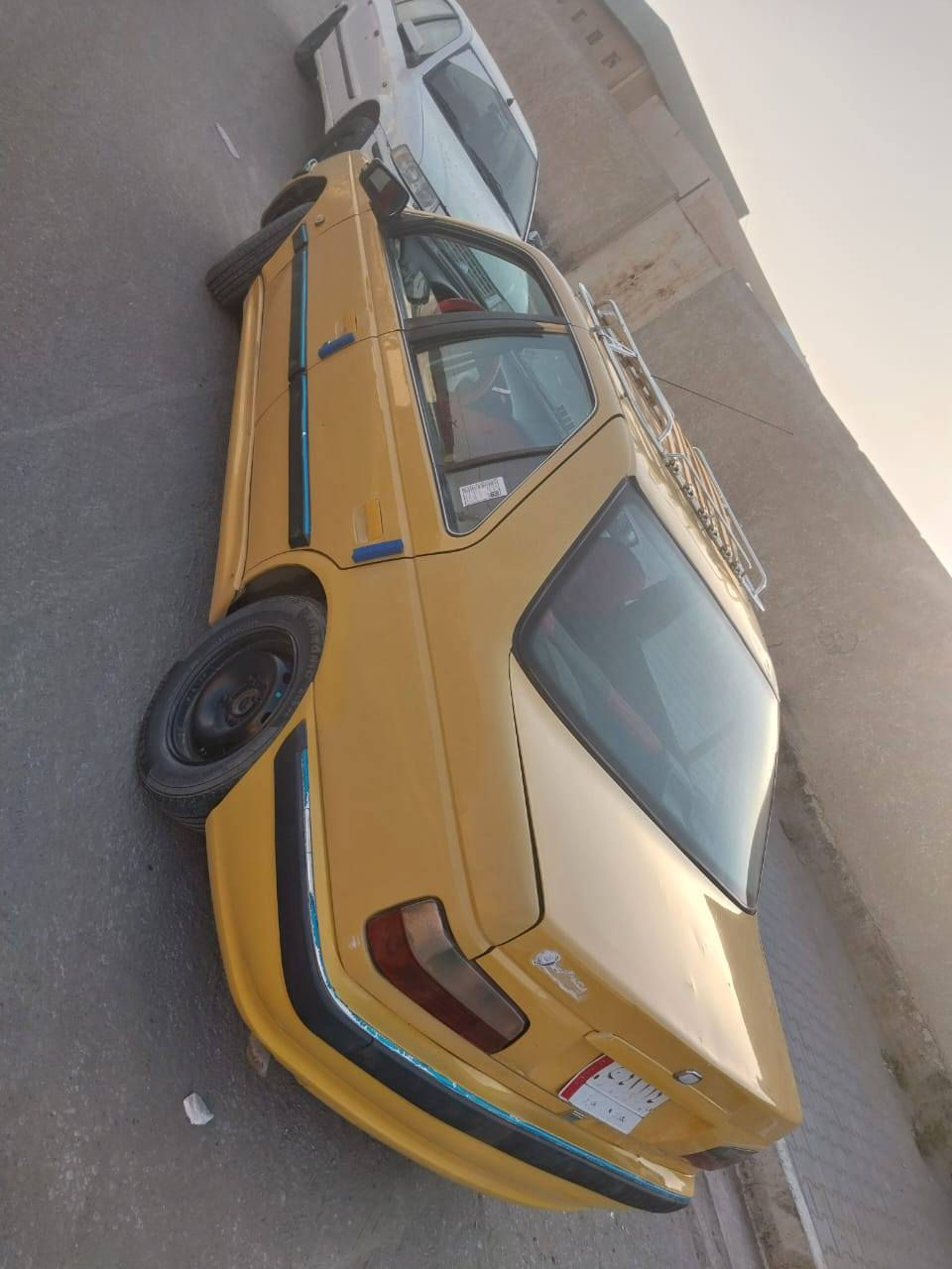 سلام عليكم بيجو بارص مديل ١٥ سياره نصبته حلوه بيه دخانه بيضه بل رغم محرك جديد خياس ما بيه #سياره مطلوبه هيئه او غرمات ٨ ورقات هذني كلهن وره المشتري ابيع صافي تحويل ثاني يوم اخوان ابيعلك فقط تحويل لا تكلي بيه نقص ولا دكلي بيه شي الك يم فقط تحويل سعره ٢٥ بيه مجال بصيط #عنواني بابل ***********

