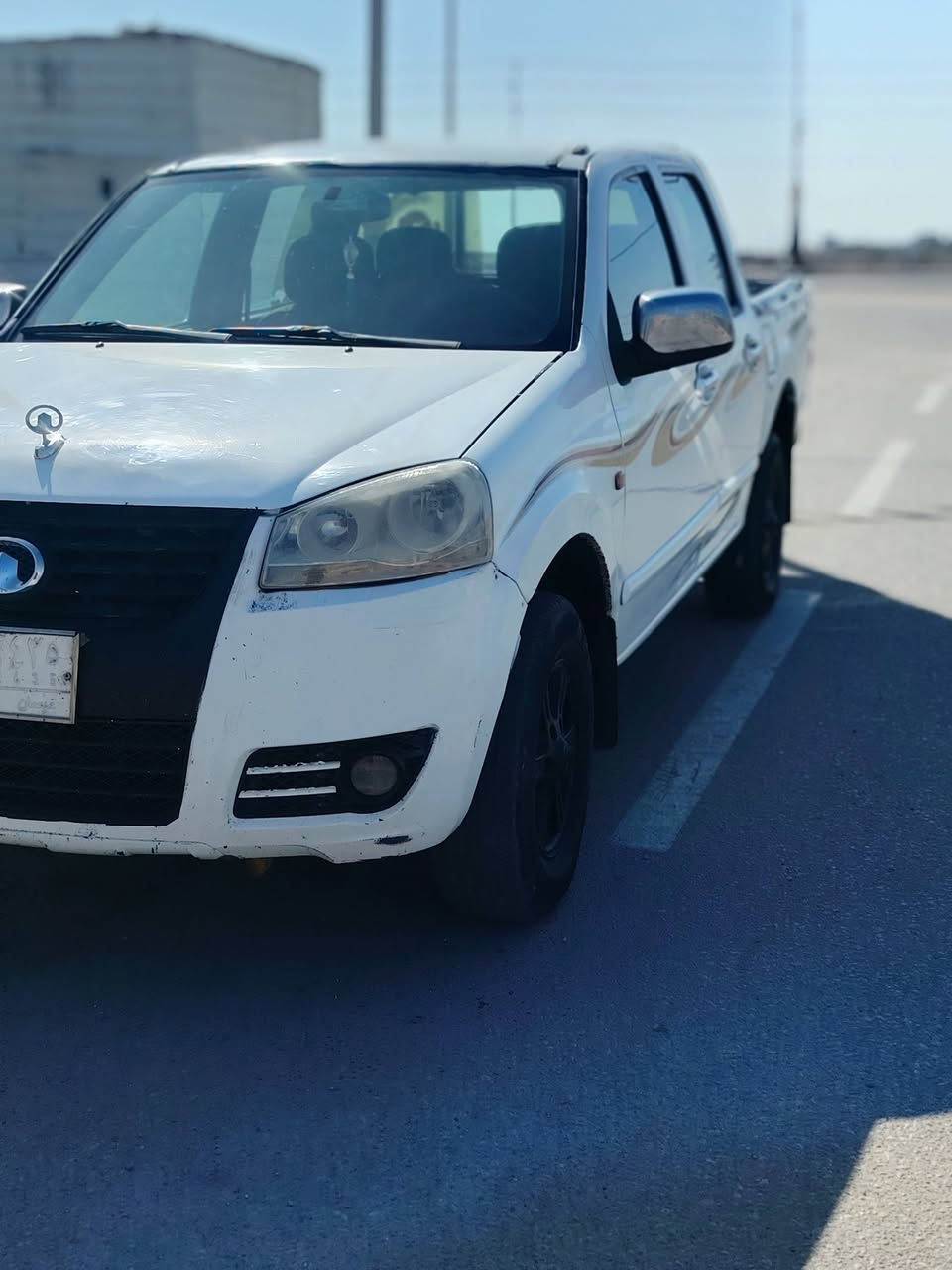 كريت ويل 2014 مكفوله من الضربه
كير محرك اكسن مكفول
تبريد وي السويج 
تخم تاير جديد قبل اسبوع شادهن
كهربائيات شاشة كامله
بيها بس خياسات وملكطات
عنو ان ناصريه بطحه
سعر 57 قفل
***********
