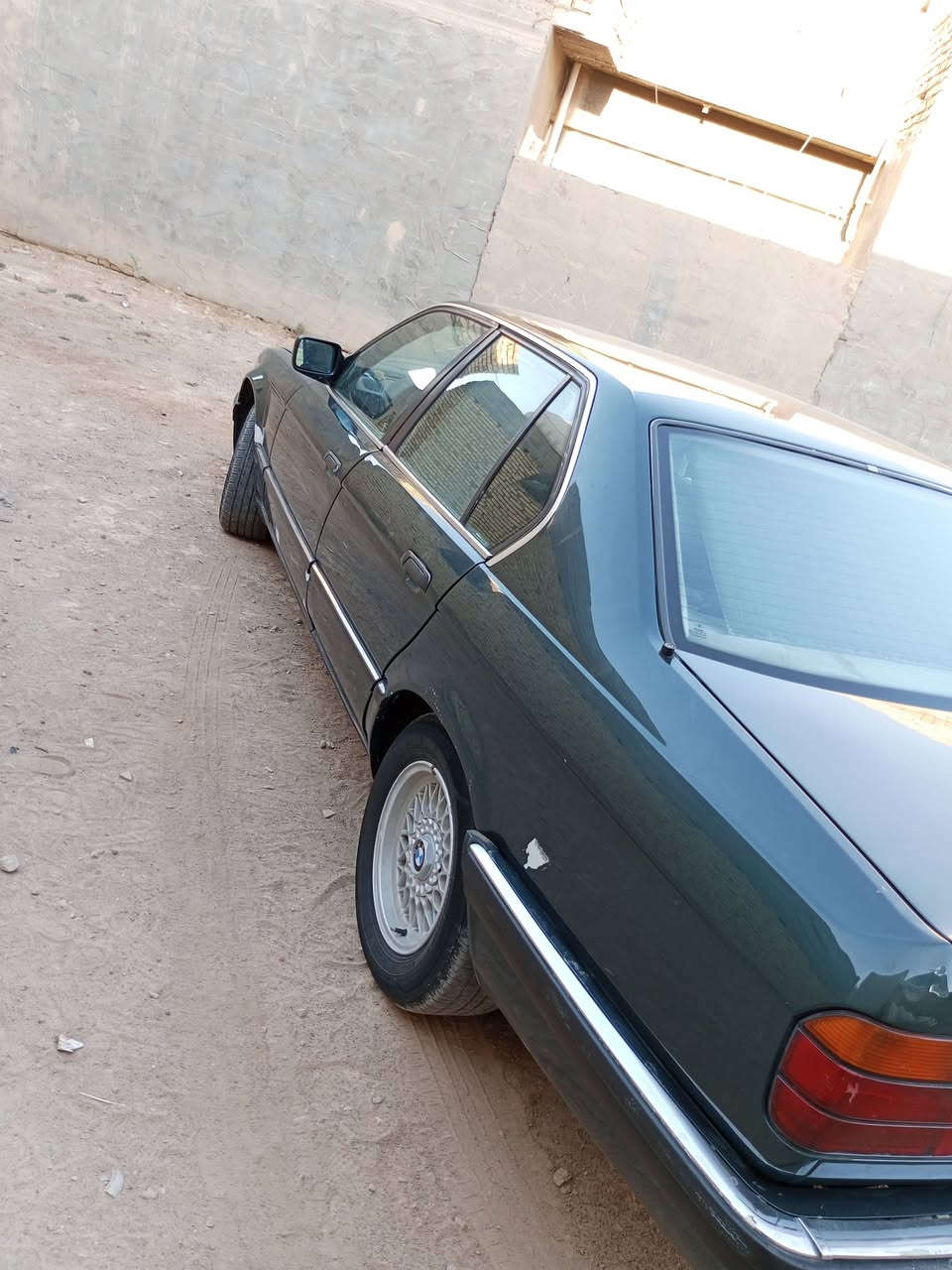 سلام عليكم Bmw رقم بغداد سياره مكفوله كفاله عامه من صدر تخم تاير مكينه جديده صار شهر من شاده كشنات كهربائي سنتر لوك تبريد ثلج سيار ما بيه نقص برغي وبلاديه سعر 67 وبيه مجال حك جيه تواصل ع رقم ***********

