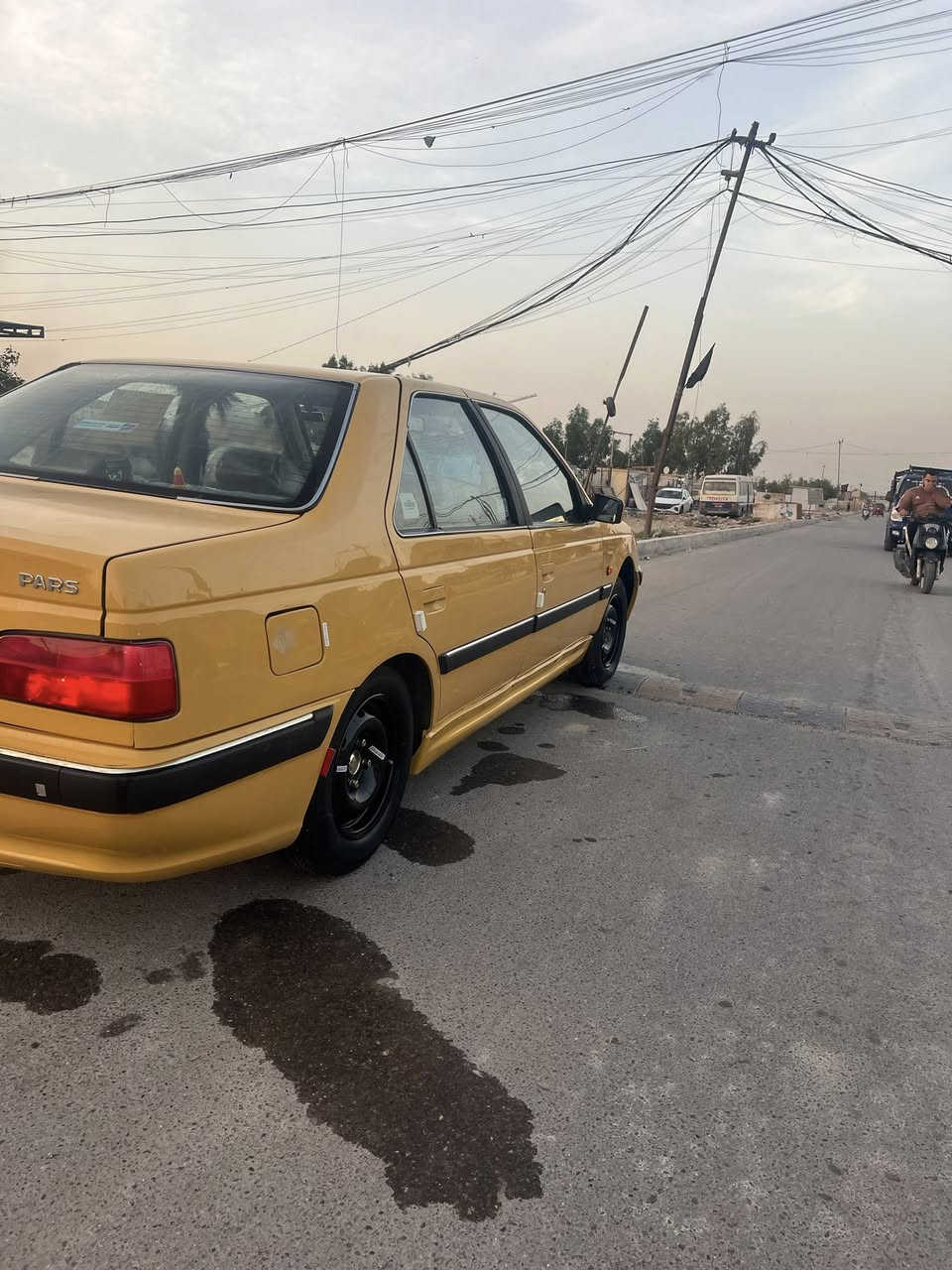 سلام عليكم بارص موديل ٢٠١٥ سياره مكفوله ماعده لبنيد بدل جاهزه من كل شي مصفره هيه وغرامات عارضه ٤٧ وبيه مجال عنوان شماعيه رقم ***********
