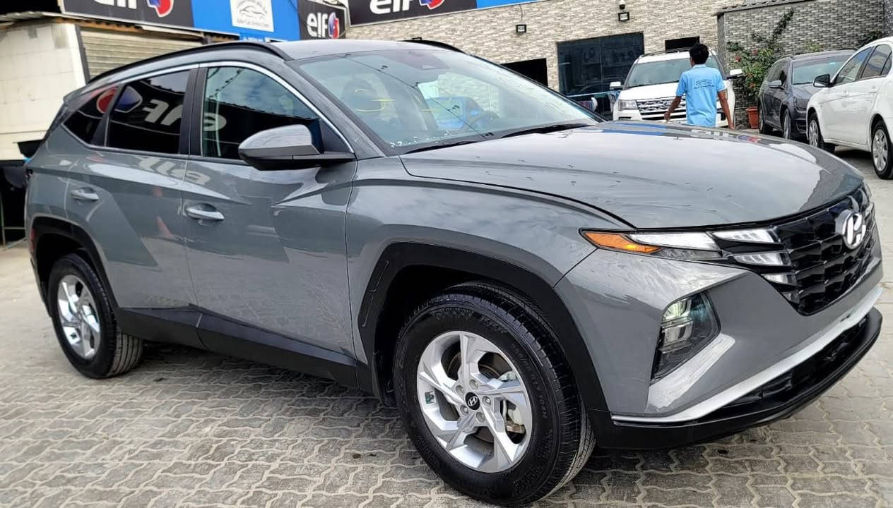 � زبائننا الكرام… مركز المهندس لأستيراد السيارت
📍من داخل منفذ سفوان #البصره الاستلام مباشر 🔥

🚘 Hyundai Tucson 2024 💥

💰 السعر: 142 $ بدون كمرك
🔧 الحالة: مصلحة وجاهزة داخل المنفذ

💥 ضرر خلفي بجم كبس - بصمه - جنطه كهرباء

✅ بإمكان التخريج بكتاب شهداء (إعفاء من الكمرك لمن لديه كتاب شهداء).

📍 كربلاء - سيف سعد البلديات

📞 للاستفسار:
👤 د. شهيد: ***********

 👇🏼رابط كروب الواتساب 
https://chat.whatsapp.com/G1vHBgZwn280PCMz6HkyiX?mode=gi_t
