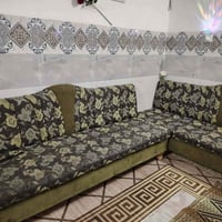 كنبة • قابل تفاوض