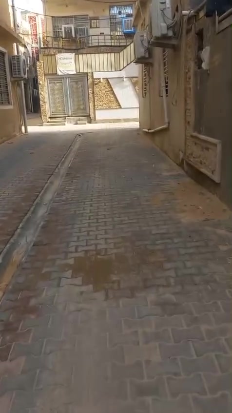 عندي قطعه ١٩٠ متر باب بغداد يريده حسينيه للزوار استفسار ***********
