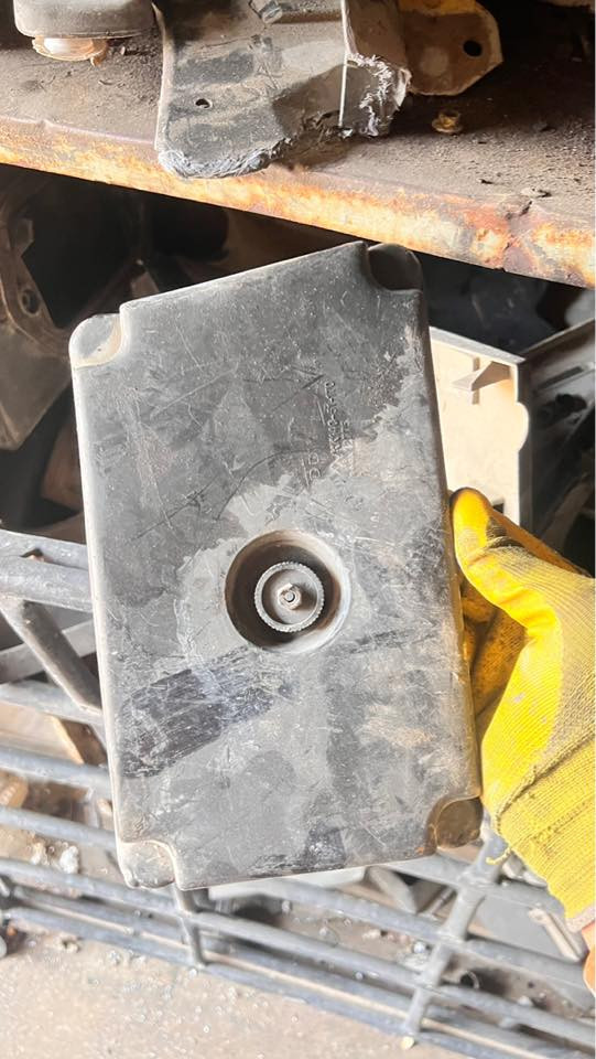 ‏سلام عليكم تفسيخ سيارات الإيراني العنوان بغداد الدورة نهاية شارع 60 دز لي طلب صداقة وادخل على الحساب مالتي الخاص شوف شنو اللي يعجبك العنوان بالدورة ابنها شارع 60 ❤️ ***********💚
