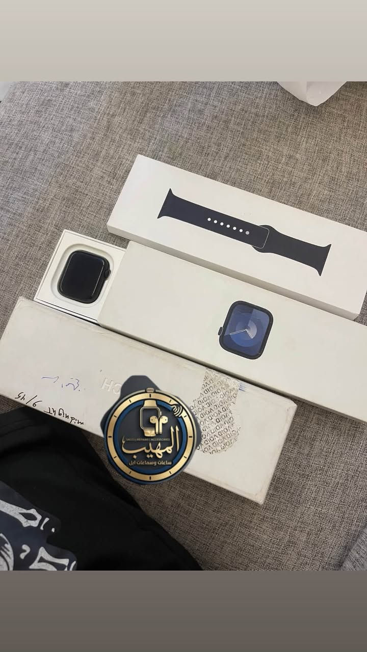 ساعه أبل ⌚️سيرس 9️⃣
 لون اسود. سواد الليل 🩶🩶
                  جيل  9️⃣🔥🔥
حجم  4️⃣5️⃣  ⛩️
ذاكرة 6️⃣4️⃣. 💾
               بطاريه  9️⃣4️⃣🔋
نظافه  9️⃣8️⃣💯💯

مركزسيموالمايسترو دورةشارع الصحه🕹️
***********
اتصال /واتس اب للحجز
توصيل لجميع محافظات العراق
تابعني حتى تشوف كلشي ينزل 📺
