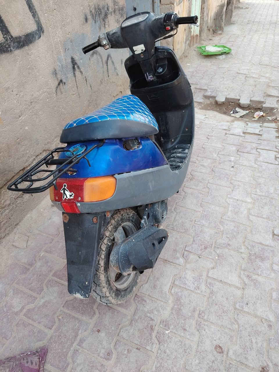 سلام عليكم بطه البيع دراجه نضيفه نكره سلف دراجه  كلشي شغال بيه  بس مستعجل عليهه سعر 180 مكان سماوه حي العسكري


**إذا كنت صاحب هذا الإعلان وتريد حذفه لأي سبب، رجاءا أرسل رسالة إلى الدعم الفني**