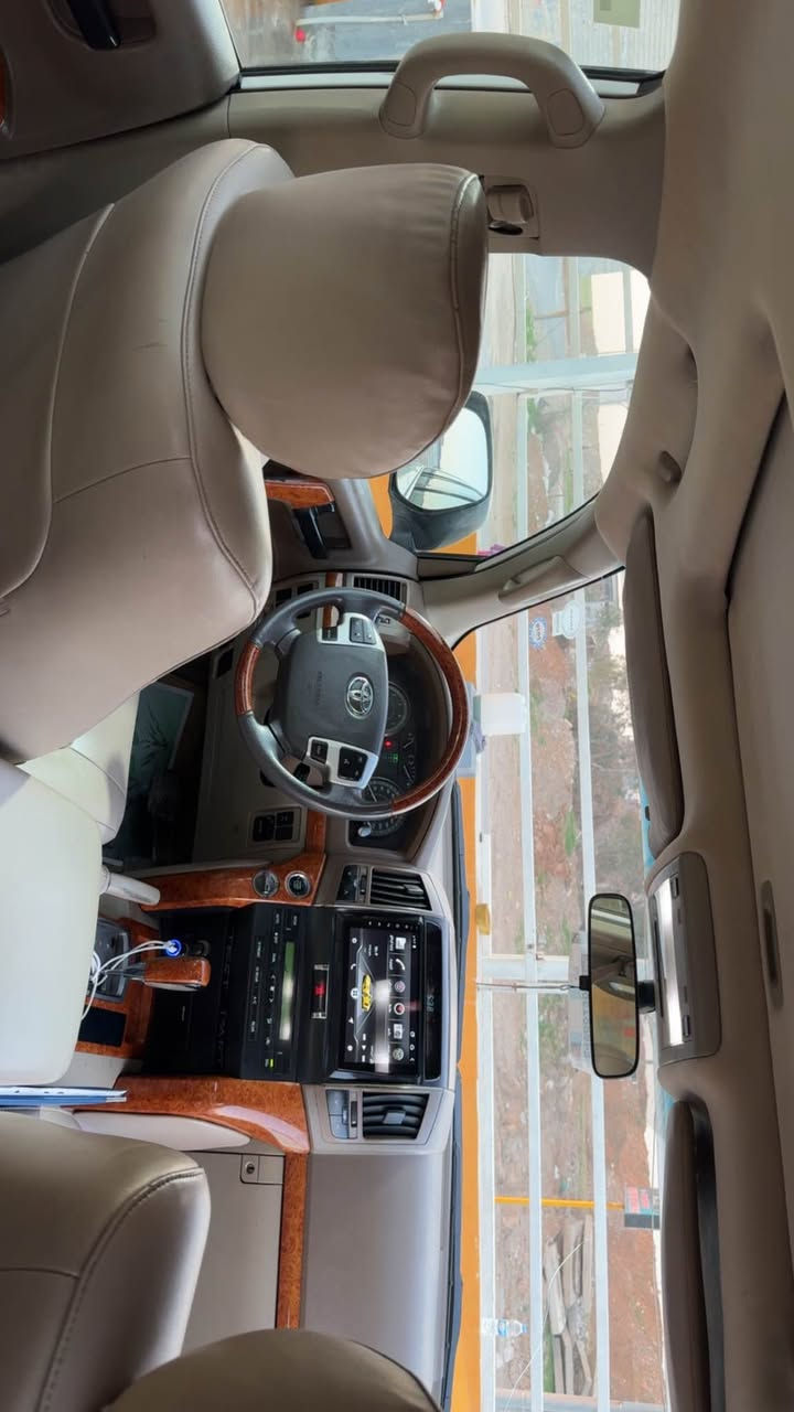 وةنةوشة موديل ٢٠٠٨ دووبارجةى سبوغة جاملغى بشتةوة هةردووكى سبوغة كوشين جلدة ٦بستنة سلايتة ئيسترات خاسة كوشين دةفتةرية ٢٥١هةزار رويشتية كير و مةكينة و تةق و رةقة تةبريت بةشةرت هةزةى نوية  تةبيرت مةركةزى نية  سلاجةية سعودية كيشةى نية ١٠٠$ خرامةى لةسةرة أربيل, العراق


**إذا كنت صاحب هذا الإعلان وتريد حذفه لأي سبب، رجاءا أرسل رسالة إلى الدعم الفني**