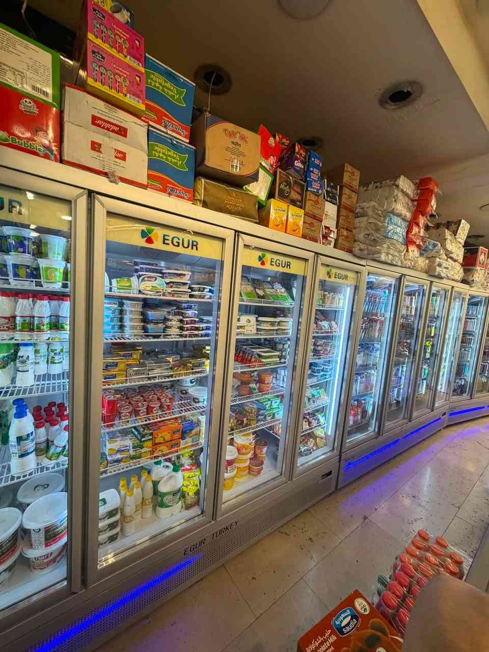 سلام عليكم ماركت كامل متكامل للبيع المنصور خلف مول المنصور
.
.
للاستفسار *********** واتس اب
