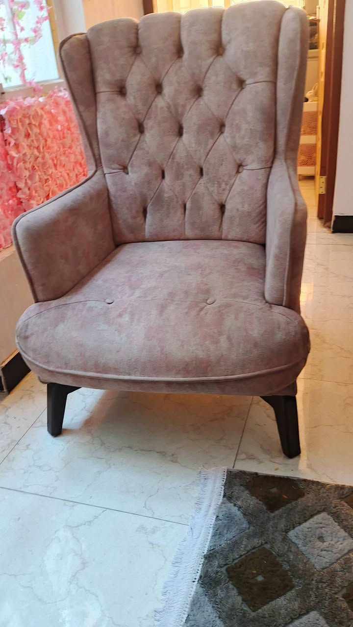 تخم تركي كل ضرر ما بي نضيف
7 مقاعد 
السعر 270  وبي مجال 
الأستفسار ***********‬
