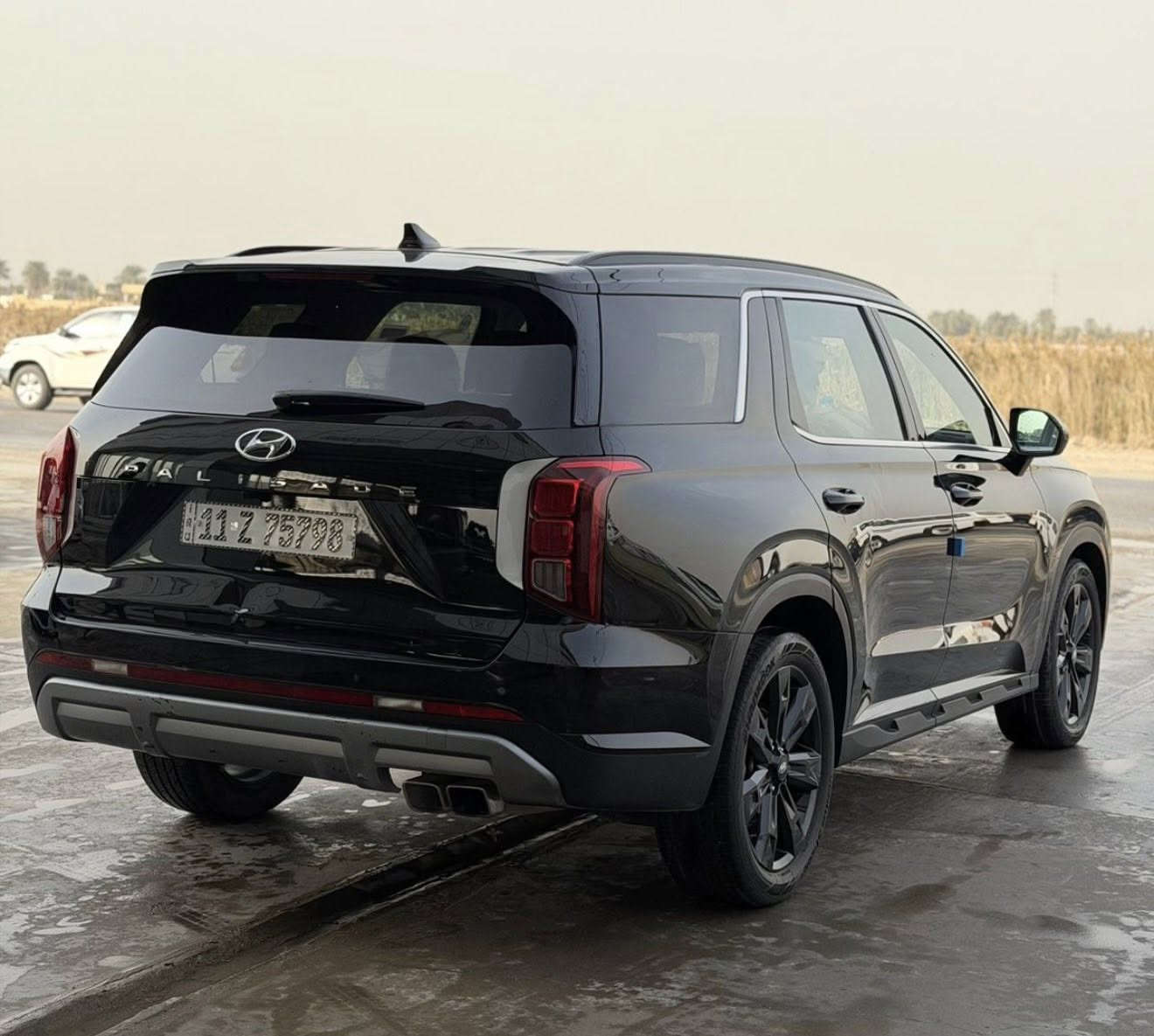 هونداي باليسايد  2023 لمتتد  فول 1/1
رقم بغداد اباسمي
 
1 - اللون /  اسود
2 - العداد  / 75
3 - الرقم / بغداد
4-  شاشة عرض(داتا شو)
5- المحرك   v6    3.8 
6- بصمة تشغيل + بصمة ابواب 
7- ويل كب حجم ٢٠ 
8-  فتحة سقف عدد ٢
9- سماعات هارمن كاردن 
10- رادار امامي  + خلفي 
11- حساسات امامي + خلفي 
12-  كامرات عدد 6  360 درجة 
13- كشنات امامي خزن ميموري 
14-  كشنات كهربائي تدفئة 
15- كشنات جلد  
16- جنطه كهرباء 
17- بردات جانبية
18- تبريد مركزي امامي + خلفي منفصل التحكم
19-تحكم ستيرن + شفتات
20- تدفئة ستيرن 
21- مرايا هيتر + تعتيم 
22- صندوق كهربائي شفط 
23 - وضعيات قيادة  (٥)
24- ويل كب حجم  ٢٠ 
25- اوتو هولد + نقطة عمياء 
26- سايد بريك بصمة + مثبت سرعة
27- شحن لاسلكي 
28 - إشارات بالمرايا  + إشارات جانبيه
29 - اوتو بريك 
30 - تحديد مسار
31 -شاشة ديجتال كبيرة
32 -تشغيل عن بعد .
33 - خزن مقاعد الاماميه
35 - نظام مانع انزلاق 
36 - نظام نزول منحدرات 
37 -كشنات Vip منفصل 
 والكثير من المواصفات لم تذكر بعد .
 
الضرر موضح بالصور او رقم الشاصي موجود البجم كبس بدون ايرباك السياره جديده مابيه اي نقص 

السعر    260 ورقه  
***********
***********
