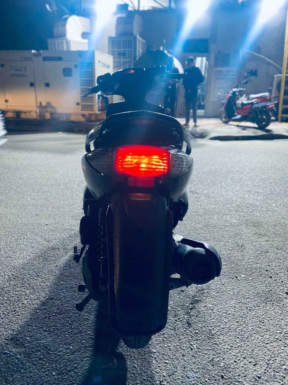 السلام عليكم سكنس نثيه مال رمبه دراجه كله بلاديه كامله رايده ب600 وبيه مجال بسيط مكاني بغداد الاعظميه ***********
