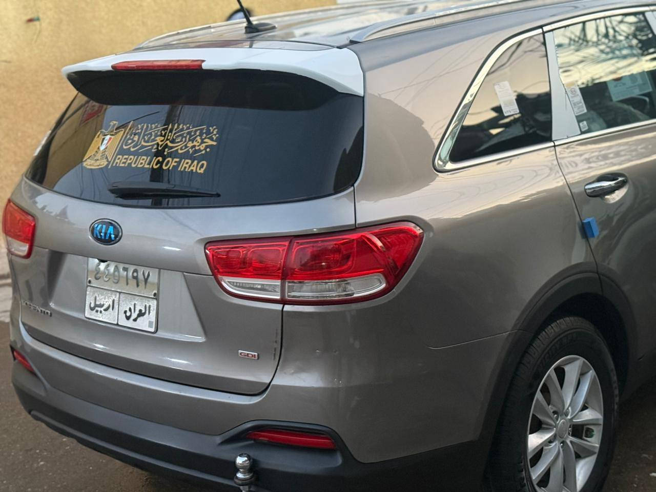 سلام عليكم سورتنو لبيع 2016 وارد امريكي حادث بس بنيد سياره مكفوله تخيم تاير جديد حداديه جديده خلفي امامي سياره نص فول 
سعر 155بيها مجال قليل***********
