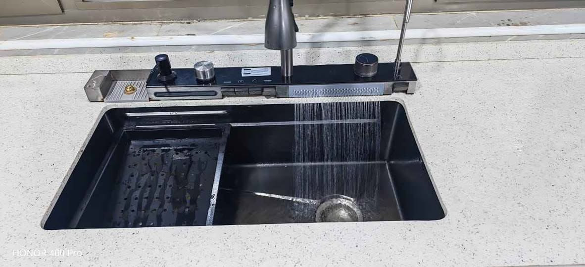 للبيع كاونتر السنك كوارتز قياس مترين 
والكاونتر  مع ملحق طابقين  وفاترينات قياس مترين ونص . +انارات  
بيع مستعجل مليون ونص وبي مجال مكان نجف

Hdf   جودة ممتازة درجه أولى
سعر مليون ونص وبي مجال النجف, العراق


**إذا كنت صاحب هذا الإعلان وتريد حذفه لأي سبب، رجاءا أرسل رسالة إلى الدعم الفني**