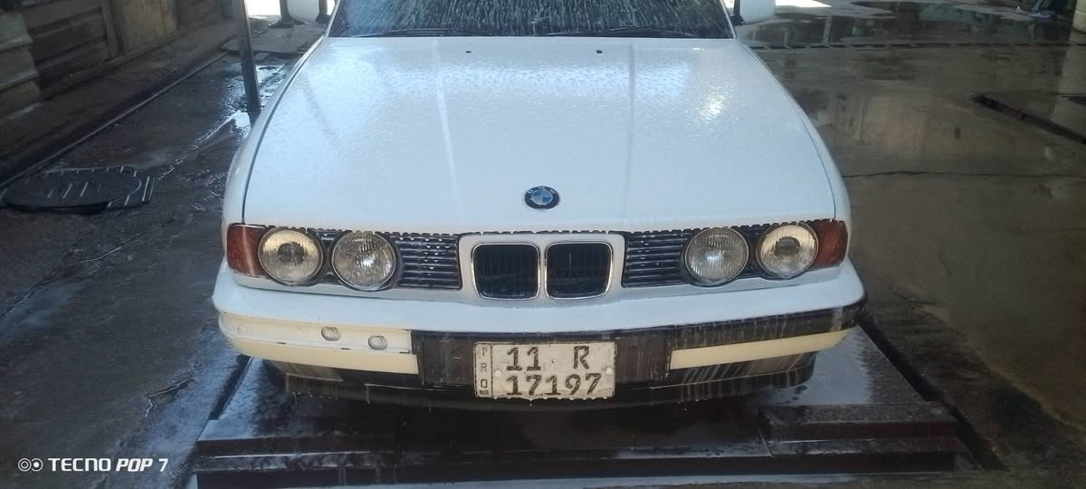 بي ئم ٥٢٥ رياضي لبيع سياره جاهزه سعر ٤٥ ورقه وبيه مجال أو مراوس حسب القناعه سياره باسمي ومكاني بغداد 
***********وبي واتساب
