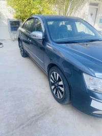 سوناتا ٢٠٠٩ • امريكي • فتحة سقف