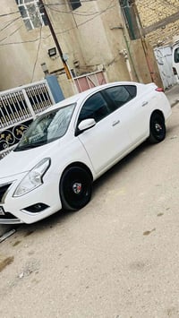 نيسان صني موديل 24   جديده سياره لا مال تكسي   ولا شي. مال بيت  078111...