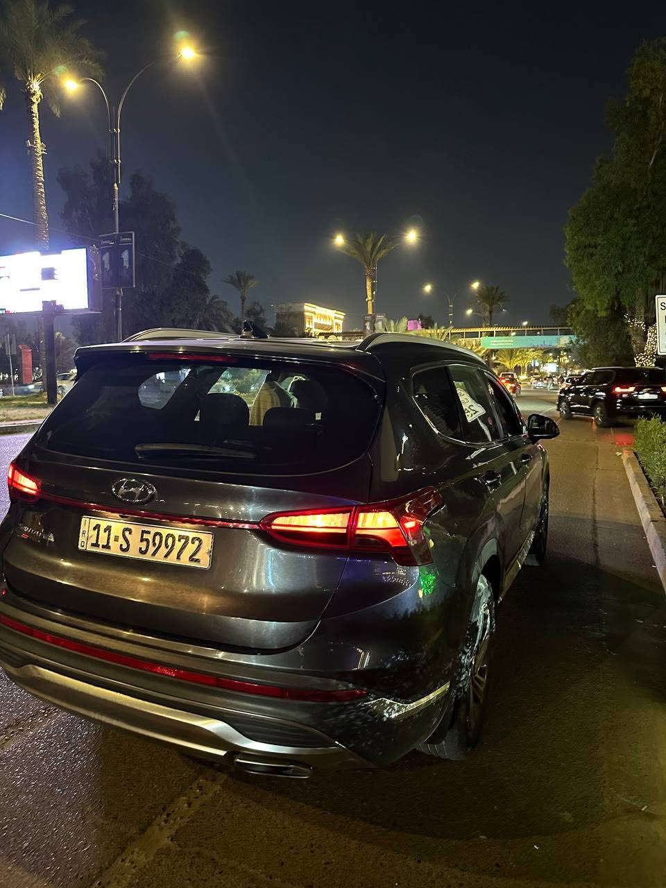 سنتافيا ٢٠٢١ وارد امريكي
المواصفات: بصمة
تشغيل عن بعد
رادارات امامي وجانبي ٣٦٠
كامرة خلفية 
قطعتين تبريد 
٣ مودات قيادة 
تدفئة كشنات 
السيارة ماشية ٨٩ ميل 
سعرها ١٧٣ ورقة
مكان السيارة بغداد المنصور 
متواجد على رقم الهاتف ***********
