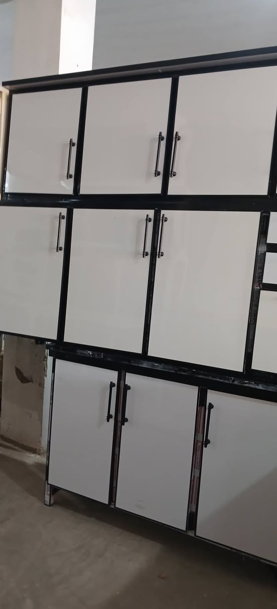 وصول وجبه كاونترات جديد قياس مترين ونص +مترين + متر ونص + سنكات مرمر / العنوان بيجي شارع المصرف مقابل مدرسة الفضيله للبنات /للاستفسار /*********** /***********
