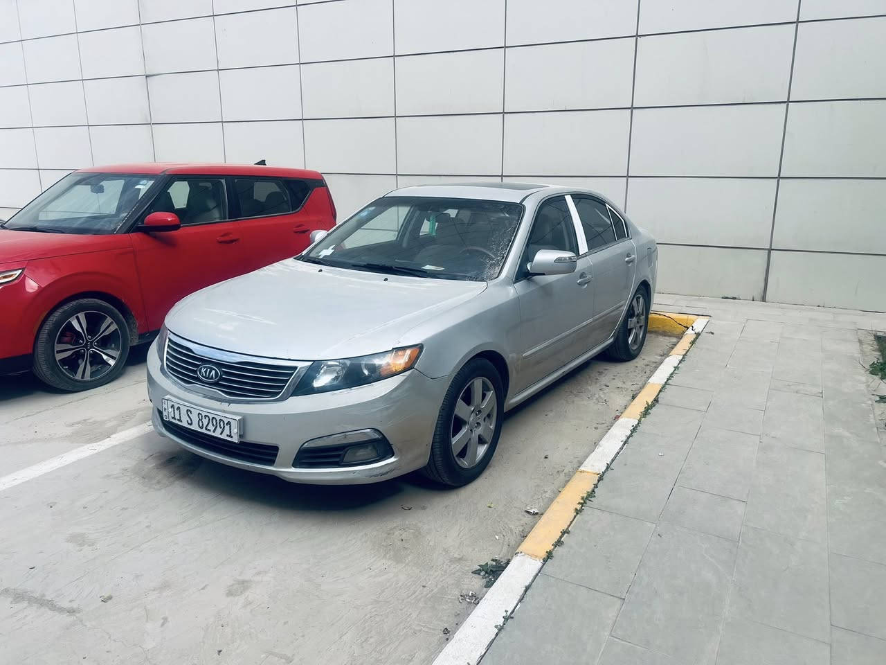 السلام عليكم رمضان كريم عليكم …
للبيع فقط اوبتما 2009 خليجي فول 1/1 رقم بغداد انكليزي مكينة 2000 دوش جاهزة مكينة كير حدادية تخم تاير شاشة انرويد فتحة بالقمارة حساس كاميرا 4 دسك تحكم ستيرن اشاير مري فول للاخير ملاحضة السيارة صبغ حزام اثر جراد وبيها جراد بالبنيد جاملق خلفي بي معجون والباقي جاهزة السعر 95 بيها مجال بسيط
***********
***********
