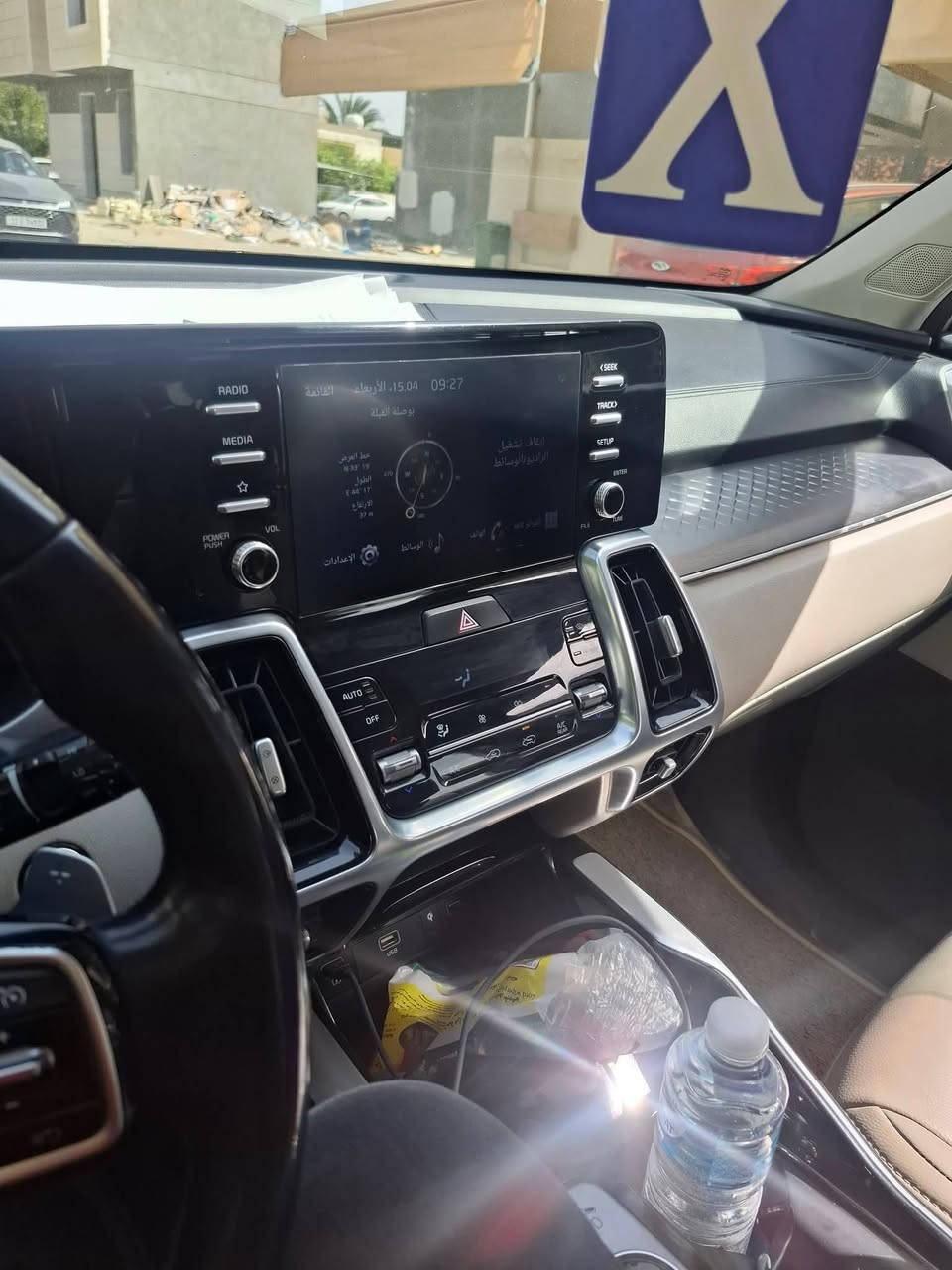 سورنتو خليجي 22 مكفوله
محرك 6

سبعه راكب 

بنوراما

3قطع تبريد

حساس أمامي خلفي 

كامره خلفيه

بردات

كير ماوس 

هند بريك بصمه

بصمه 

تشغيل عن بعد 

جنطه كهرباء

اناره بالدشبول ٧ ألوان

 تحكم استيرن 

كشنات كهرباء أمامي خلفي 

 مري شفط

ماشيه 74

السعر 265

سنويه جديده هزه جديده

مكانها بغداد حي الخضراء 

***********
