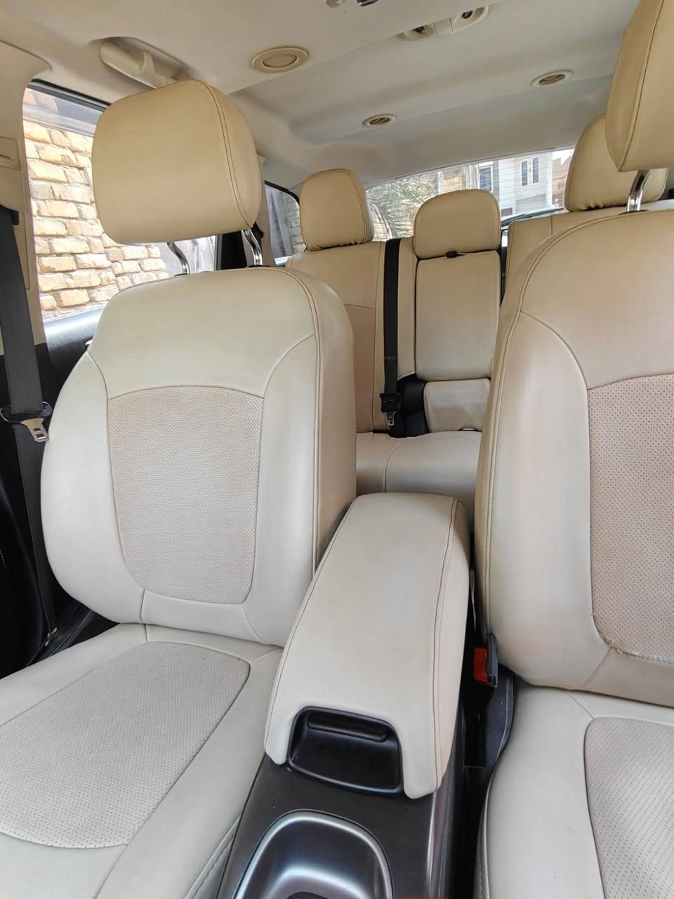 السلام عليكم جورني كروز 6سلندر الموديل 18رقم الشاصي موضع بالصوره السعر 130بيها مجال بسيط للاستفسار اتصل واحنه بخدمتك. ‏‪***********‬‏
