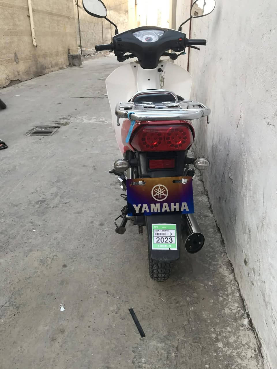 السلام عليكم ورحمة الله وبركاته
دراجه سرفيس للبيع
دراجه نضيفه دبل دسك
فقط الدرع الأمامي امبدل البقيه كوري
للاستفسار الاتصال على الرقم ***********
