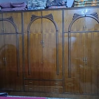 غرفه مستخدمه استخدام قليل  متكونه من 7 قطع وكنتور ابو الملحق 6 ابواب  ...