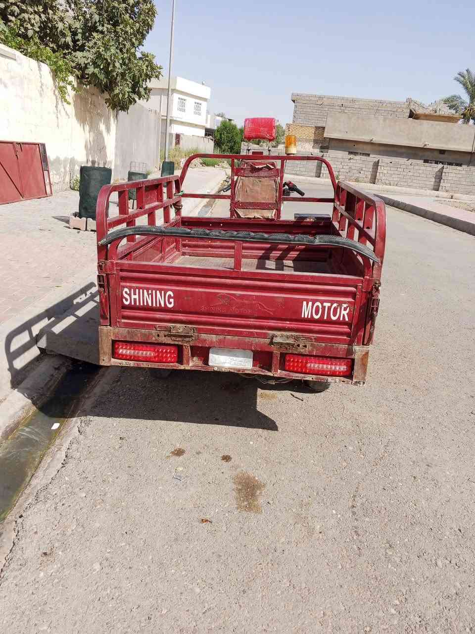 ستوتة ام الطير موديل 2017 للبيع كاملة مابيه نقص كهرباء كاملة مكان تقاطع الوجيهية السعر 1,400 وبيهة مجال أو امراوس بدراجة وفرق


**إذا كنت صاحب هذا الإعلان وتريد حذفه لأي سبب، رجاءا أرسل رسالة إلى الدعم الفني**