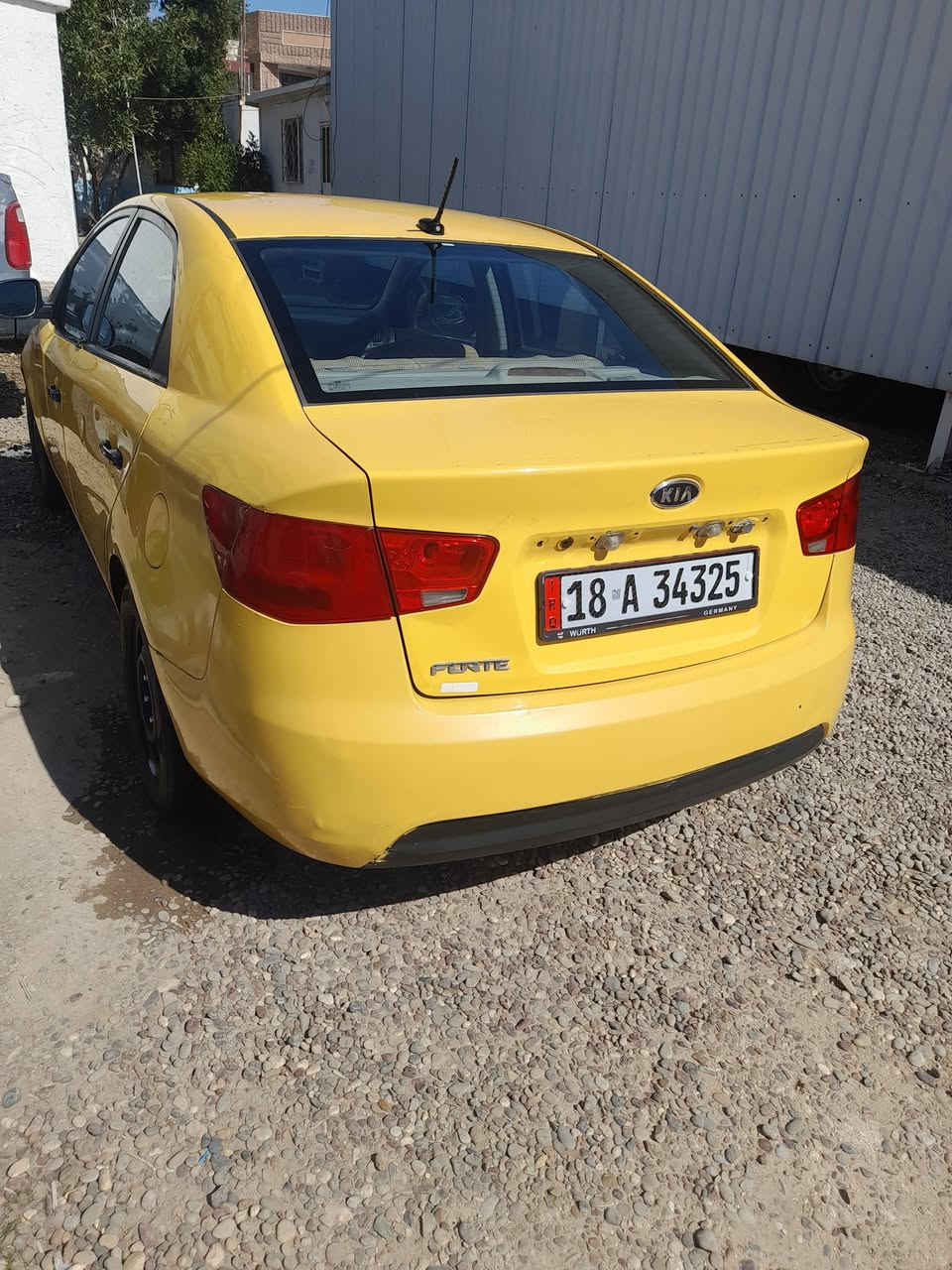 سلام وعليكم فورتي ١٢ ليبل واحد مكينه وكير خير من الله تبريد جديد علا يدي تخم تاير جديد صدره جديد اخوان السياره خشم البنيد شويه وبل جملغ الخلفي اربع صابع فقط سياره جاهزه هزه جديده مدوشمه  كلشي اكو بل سوك خوان السعر ٩٢ تبيه مجال موكان السياره كربلاء ***********
