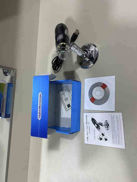 مجهر 🔬 
🔬مجهر مايكروسكوب
✅صغير الحجم 
✅دقة 1080 
✅واضح وحلو 
✅بي تطبيق تكدر تربطة على الموبايل وعلى اللابتوب كلش حلو 
✅وبي قرص تعليمي 

⭕️سعرة بعد التخفيظ بس بـ20 اخر قطعة 
⭕️متوفر توصيل 

📞واتساب ***********
