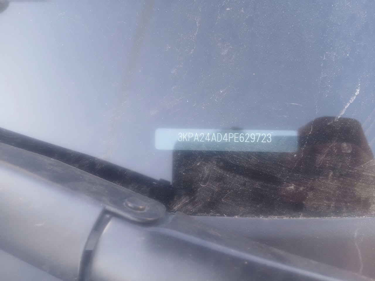 ٢٣ ماشيه ٩ الاف دخول سنت ٢٥ مرقم وجاهز سعر ١٢٠ الاتصال ***********
