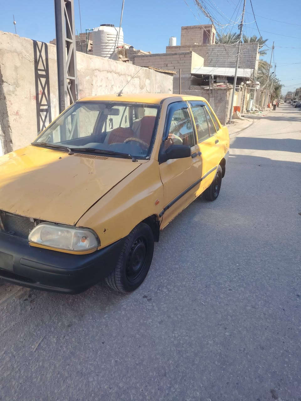 السلام عليكم ورحمه الله سايبه للبيع موديل 13 كير ومكينه جدد من بس بيها شوي خياسات  االسيارة وراعيها ماندانة
ابيع حديد السعر 13 قفل بدون عمله
*********** مكان كربلاء
