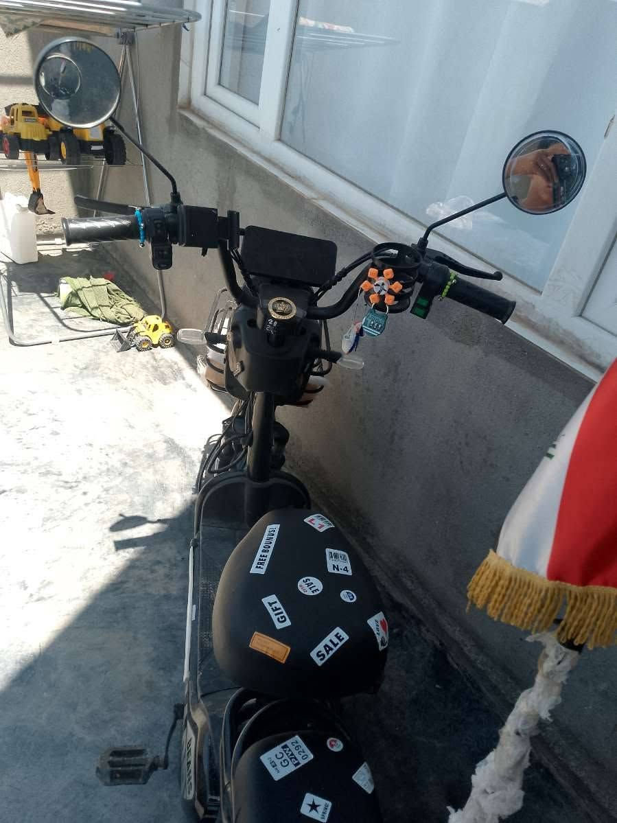 پاسکیلی شەحن تازەو بێ عەیب کەم بەکارهاتوبۆفرۆشتن  شەحن و کلیل و کارتی خۆی لەگەڵە  زۆرکەم بەکارهاتوە قیاسی14ییە لەبازیانە *********** نرخی 280هه زارە السليمانية, العراق
