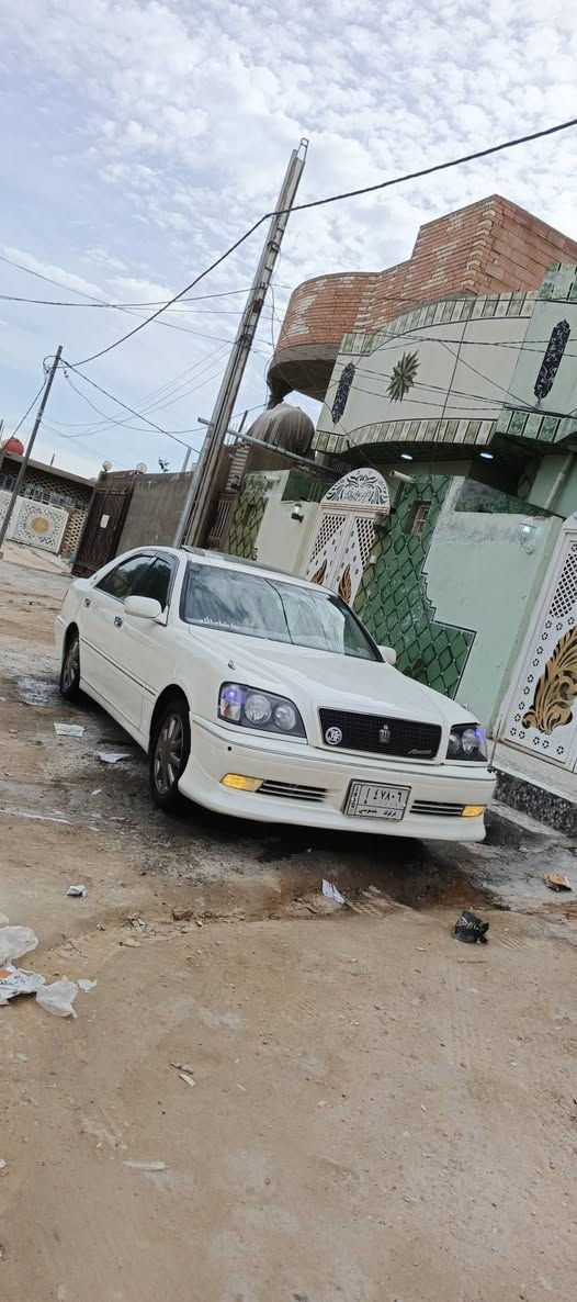 TOYOTA CROWN ROYAL SALON 👑
للبيع تويوتا كراون 2003 أصل.

صدفي

❗️

ماشيه 178
 
رقم كركوك قرار 48مدفوع كمرك وصاعده هزة وكاملة باقي علا رقم 

مكفوله ماعده العركجين الفوك مبدل تكم سلمية ومكفولات من كص  ونقل جثه والرسميات والأصوليات 💯.

المواصفات 👇
2دكم وغرفته شكرة تموت جبته كاملة وشديته من وسام مالكي شرط زيرو
كرستال أصل مو شد.
تحويرة النجف بالكامل فوگ وجوة دشبول صيني
مكينتها ديفور  صغير بس اني شديت مكينه وكير وضفيره كاملة 3000vvti شاصي 171
اربع كشنات كهرباء.

برده خلفيه كهرباء أصليه.
مري كهرباء+هيتر♨️.
ويل كب نجمه نفطي اصلي حجمه16.
اريل امامي كرستال شذره زرقاء.
لايتات ابو عيون زنون.
بگ لايتات كرستال لد.
شاشه كرستال ترحيب.
سستم ايرباگ سليم.
كروز تثبيت سرعه.

لحيه اماميه اصليه.
مانع انزلاقTRC.
شغالABS.
سستم صوت +دمامات فد شي.
حداديه +تخم تاير جديد.
سستم نياكل متكامله.
غراض مال جنطه كامله.
والسياره ماعايزه برغي كامله على اخر حبايه.
والسياره بالواقع اجمل من الصور بهواي📷
العنوان🏡 النجف الاشرف.
السعر💵 95 وبيها مجال.
للاستفسار📲📞  ***********
رجاءً اذا ماعجبك السعر او مو شراي اعگب المنشور او تعلق تعليق حلو يدل على أخلاقك الراقيه وكلشي أكو بالسوگ.
