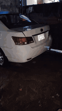 سلام عليكم بي أيدي20013 مكينه كير. مكفول مصبوغه  بيها ضربه من كدام ماليحه العود  رقم بغداد صدر امامي خلفي جيد  رقم *********** سعر ٤٠ بيها مجال
