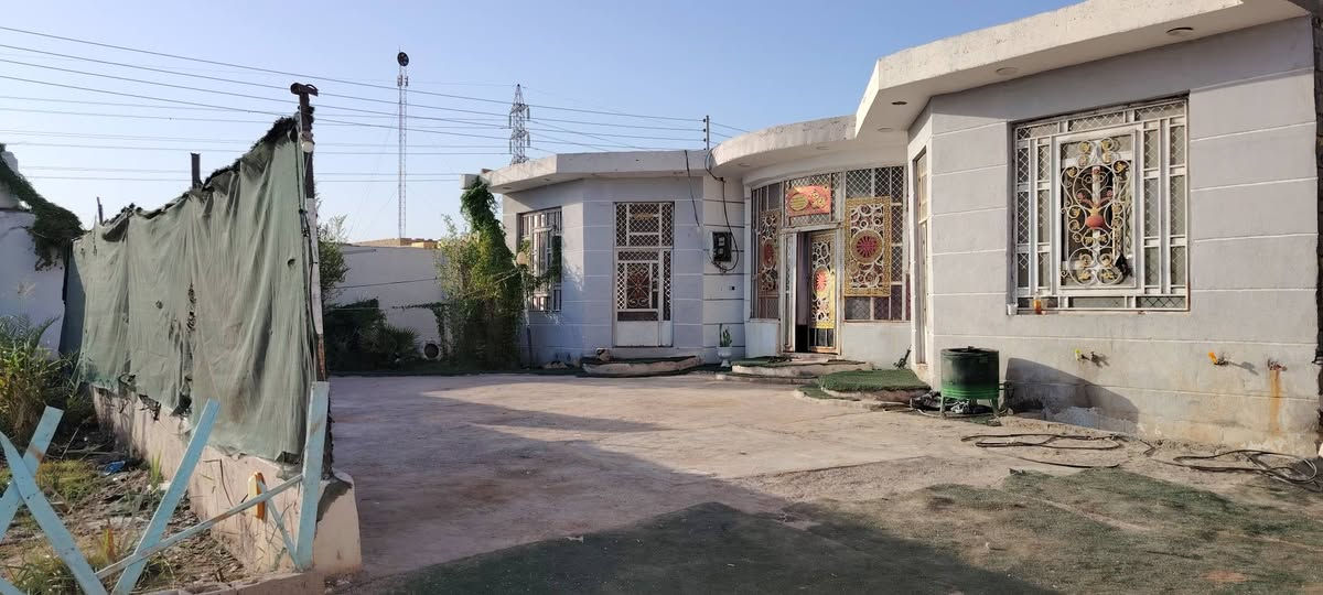 دونم ونص علمشروع يم مجمع قاهرالسعار يم الملعب توني  مع بيوت ٣ مع قطع٣ بيع سوه ومفرد
ستفسار***********.     ***********
