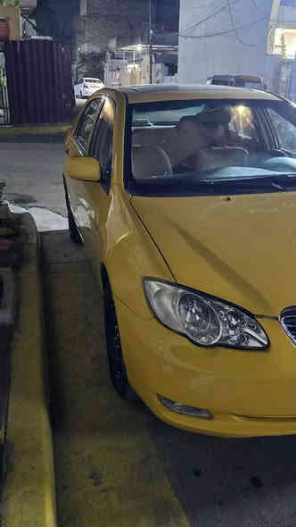 سلام عليكم بيوايدي 2011 f3
سياره مصبوغه ما عدا القماره مابيه صبغ 
سعر 44بيه مجال عنوان بغداد شعب 
***********
