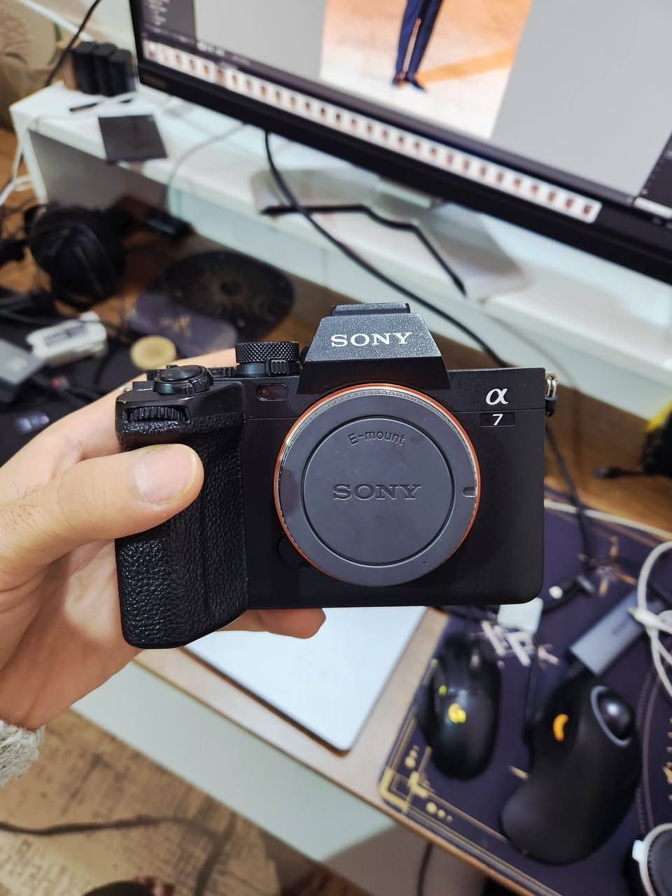 A7iv + sigma art 35mm 1.4
صارلي كم شهر من مشتريه الكامره
ابيعه وي العدسه  للاستفسار خاص او 
***********
