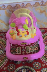 حجلة طفل • للبيع • مراسلة خاصة