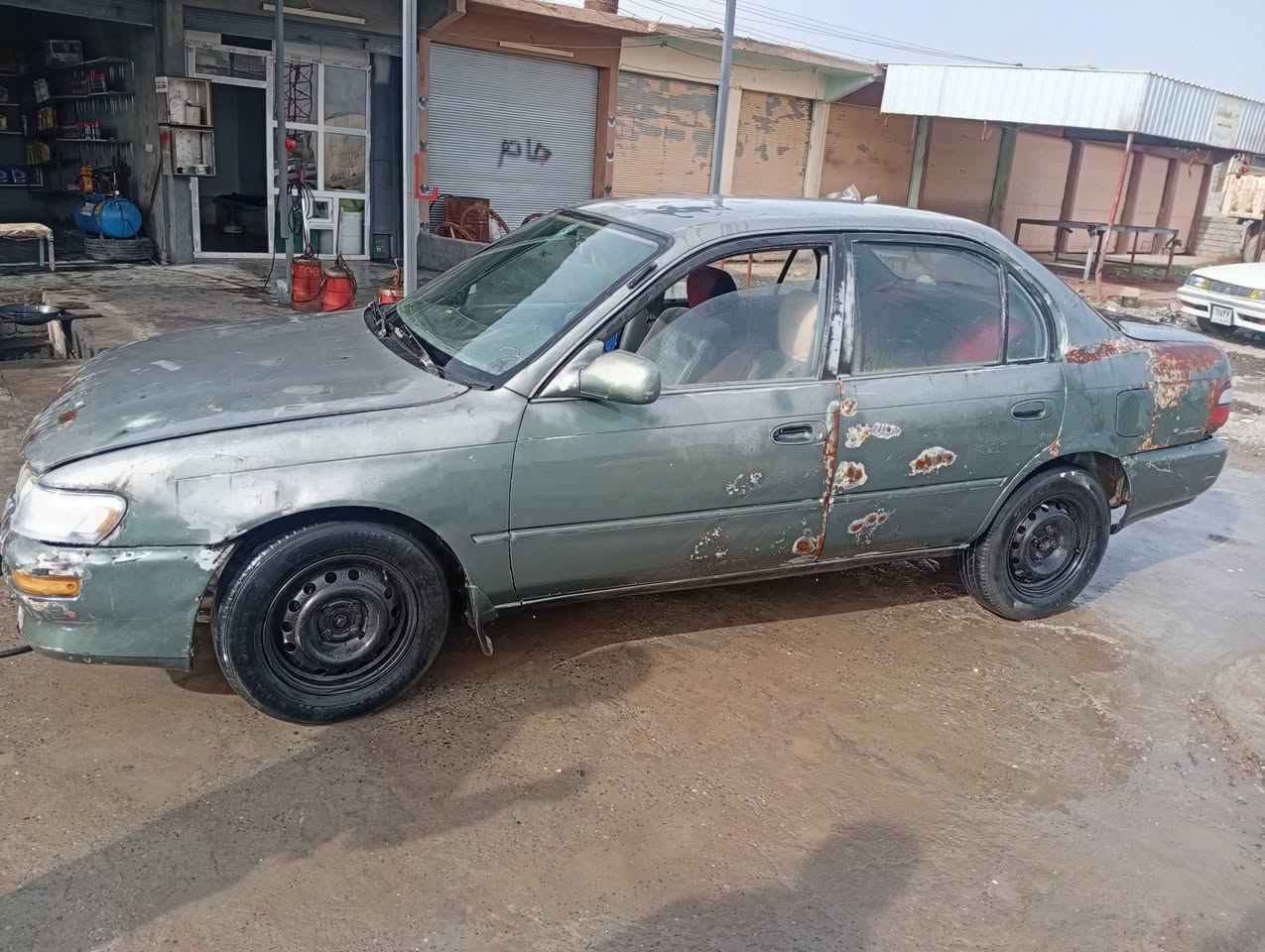 السلام عليكم ورحمه الله وبركاته 
كورلاه للبيع فحص نينوى تريد وكاله تريد تحويل 
سياره جاهزه 
كير ومحرك شرط لا تنقيص ولا تبخير 
صدر وره جدام نص عمر 
طخم تاير فوك نص عمر 
باتري جديد 
كهربائيات كله شغاله من دعاميه لدعاميه 
السعر (١٦)وبيه مجال 
مكان سياره صلاح الدين قضاء الشركاط قريت الحوريه 
يرهم مراوس حسب القناعه 
رقم الهاتف ***********
