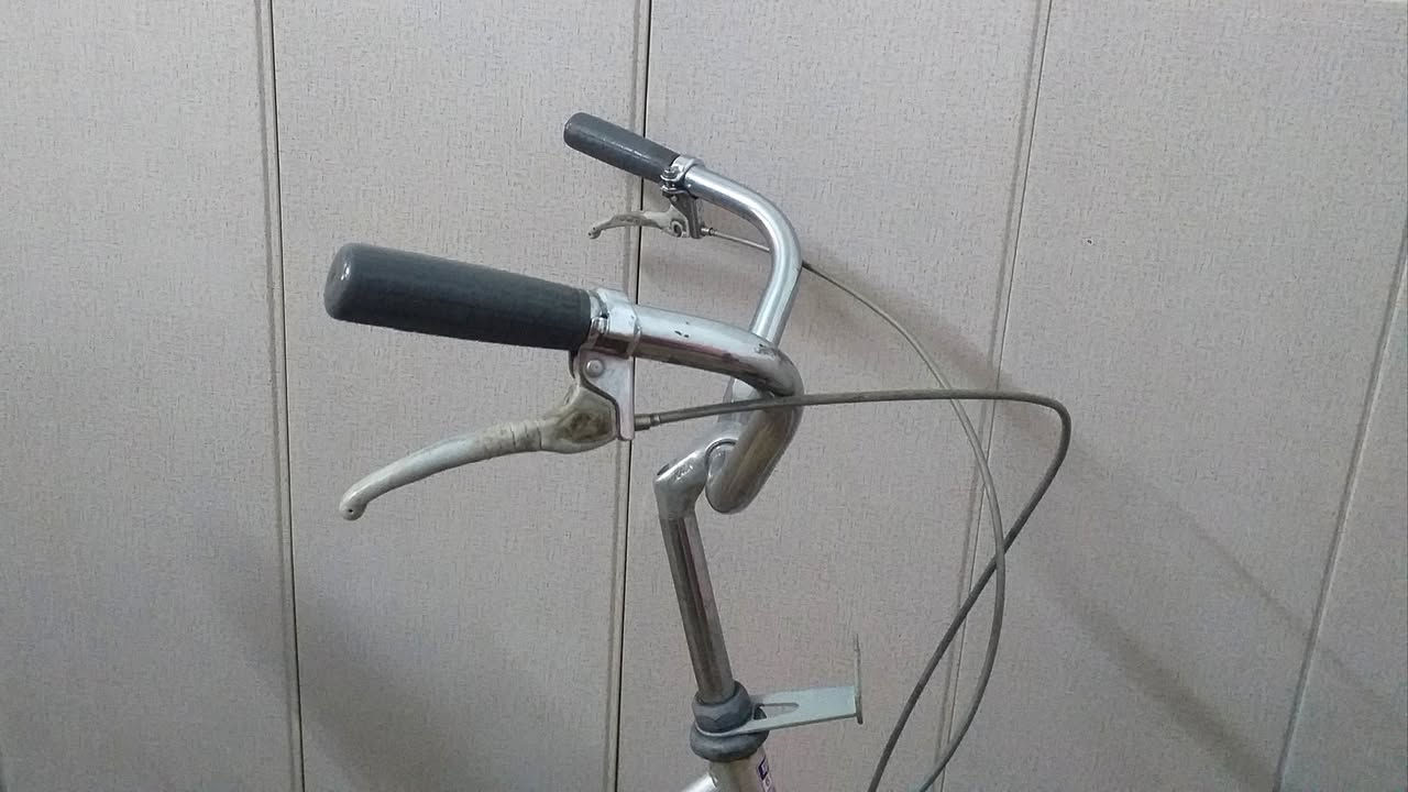 باسكل حجم 26 ياباني بالة سعر 90 وبي مجال قليل بي ضربة بصيطة بالصينية من الحاوية


**إذا كنت صاحب هذا الإعلان وتريد حذفه لأي سبب، رجاءا أرسل رسالة إلى الدعم الفني**