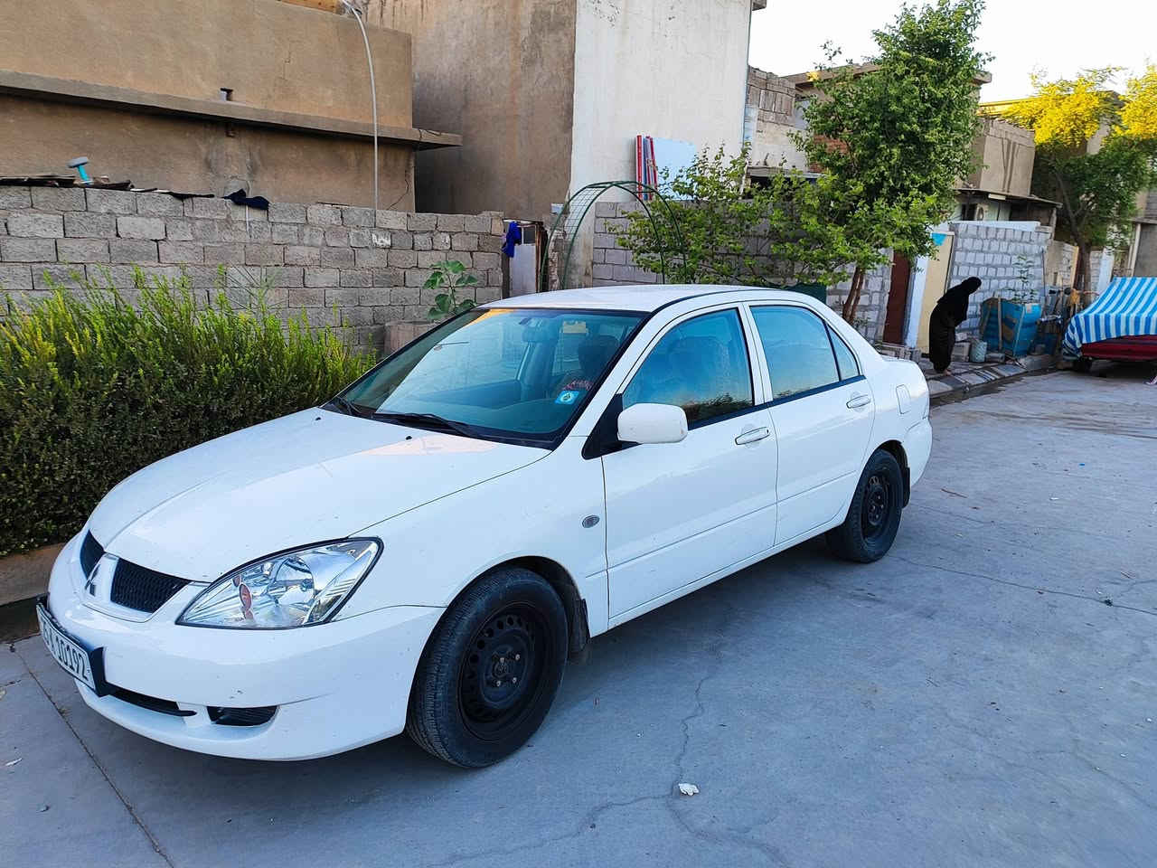 لانسر 2011 ابيض
سنويه جديده لحد 2029 شرط التحويل 

حداديه جاهزه ع اخر حبايه تاخذ بيها تراي للبصره 

تدفئه تبريد شغالات خير من الله 

السياره تاخذها جاهزه عمليه وخدميه 

سعرها 95 وبي مجال حك الجيه 

المكان كركوك
***********
